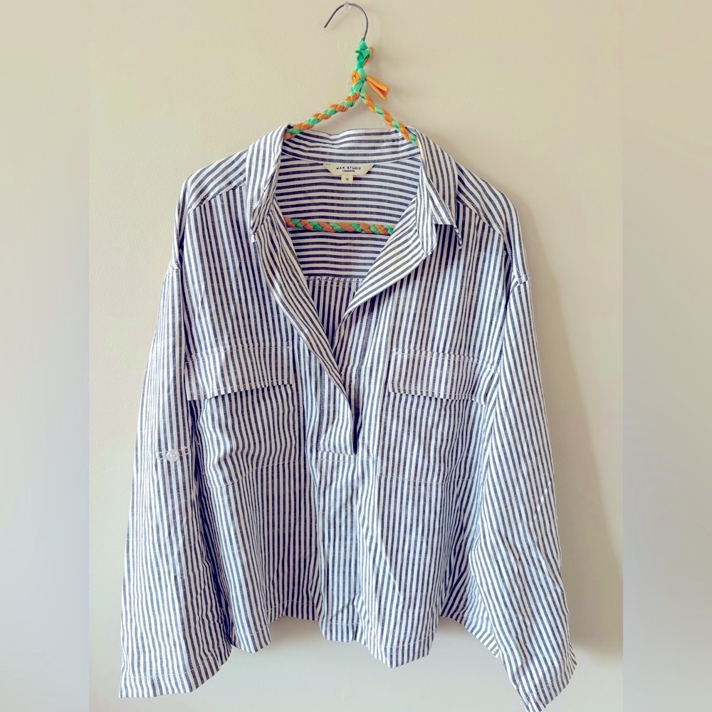 Max Studio cropped blouse